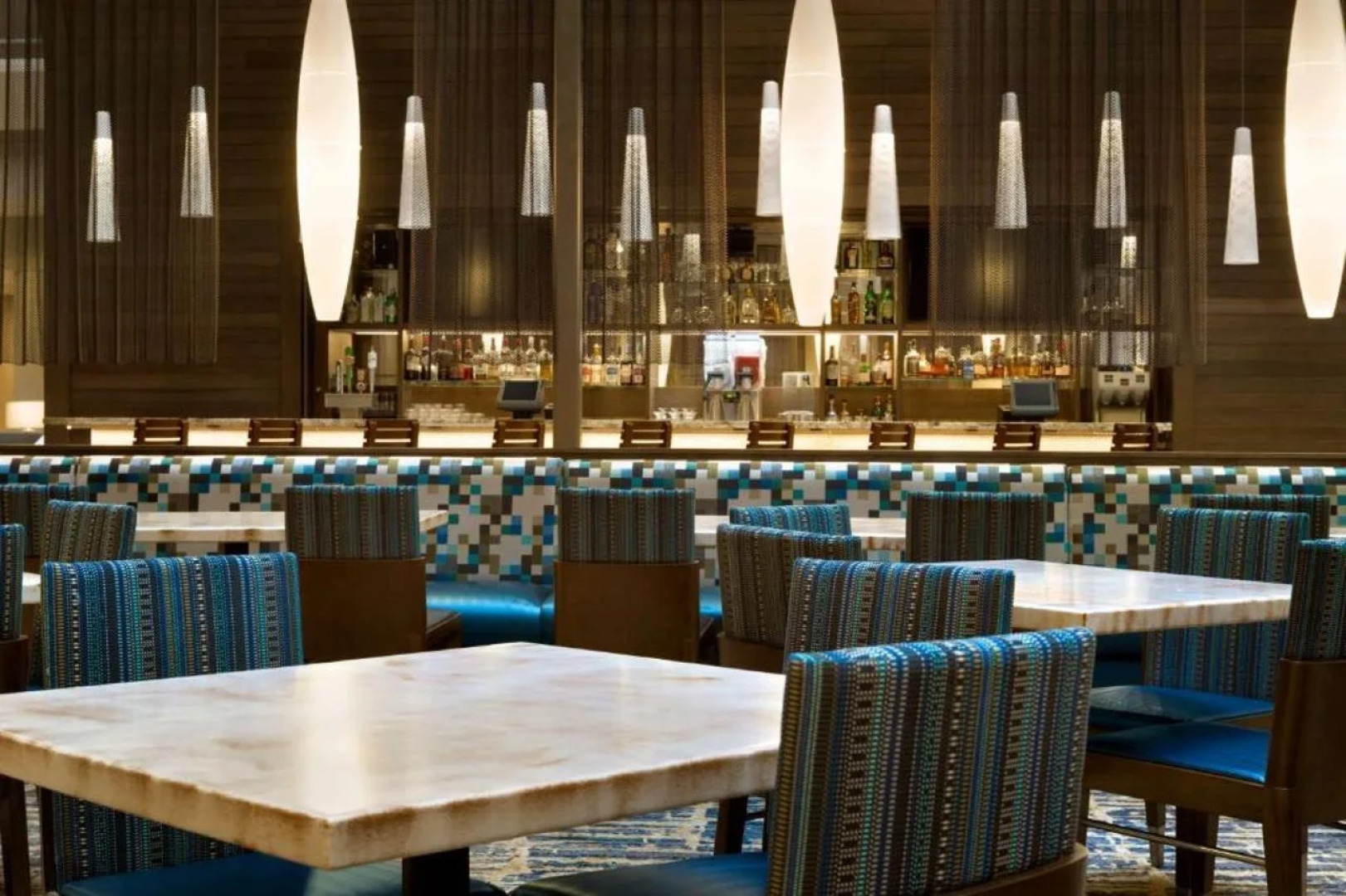 Embassy Suites by Hilton San Antonio Airport