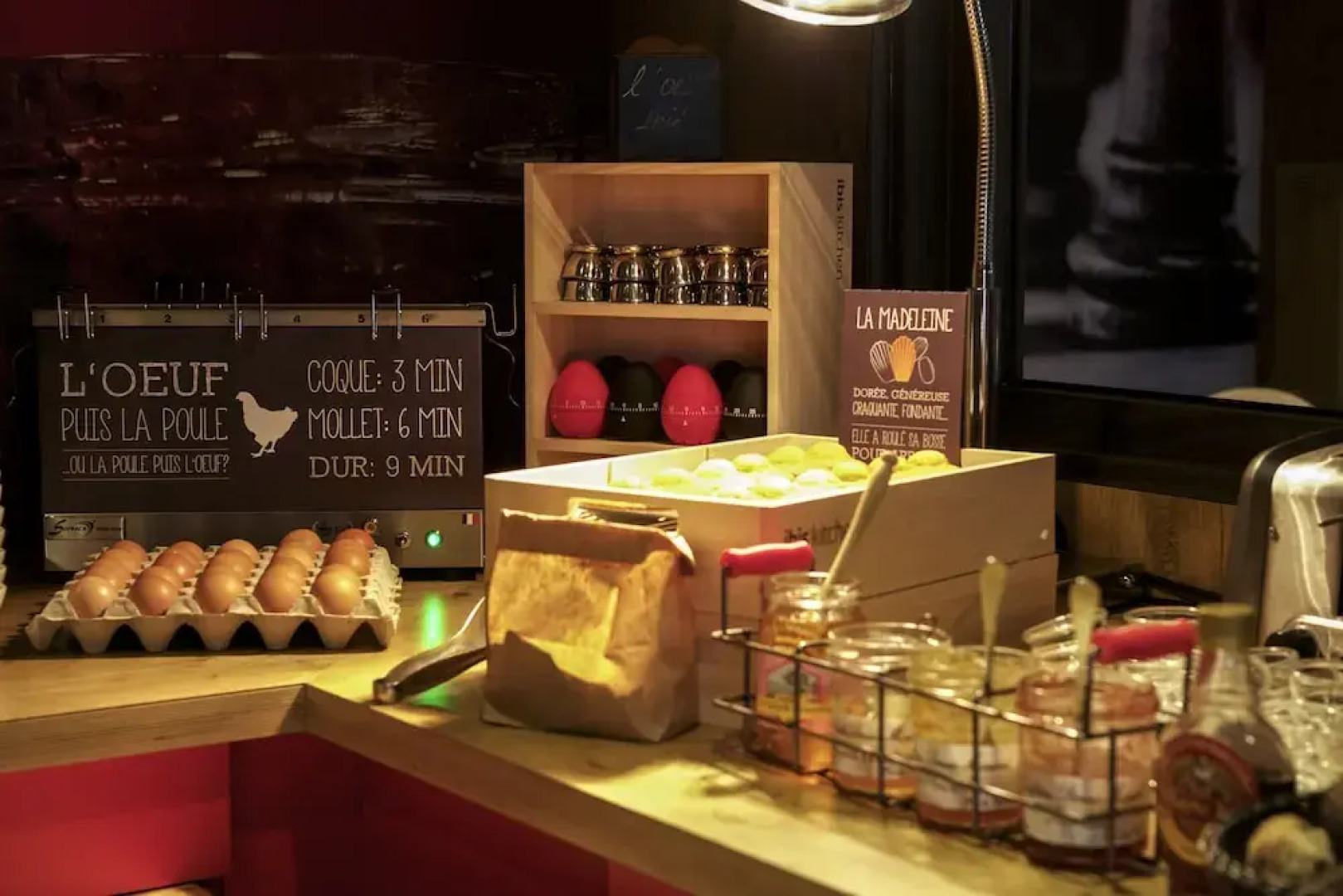 B&B HOTEL Amiens Centre Cathédrale