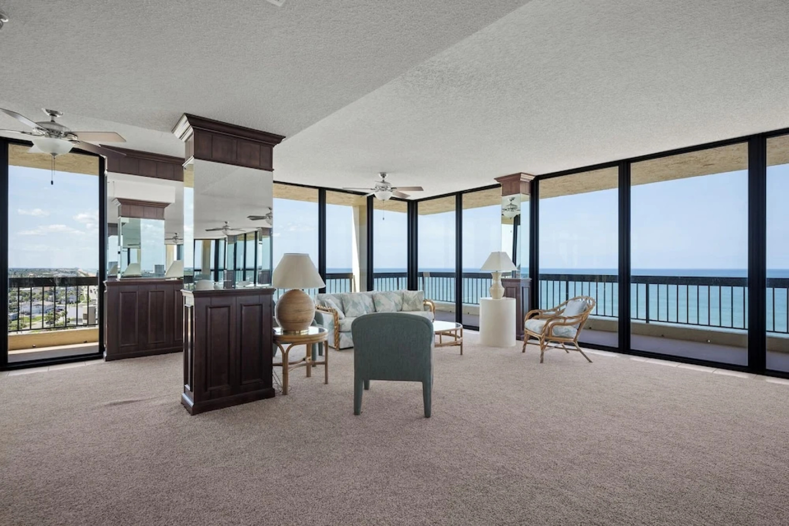 Oceanfront Penthouse #11b