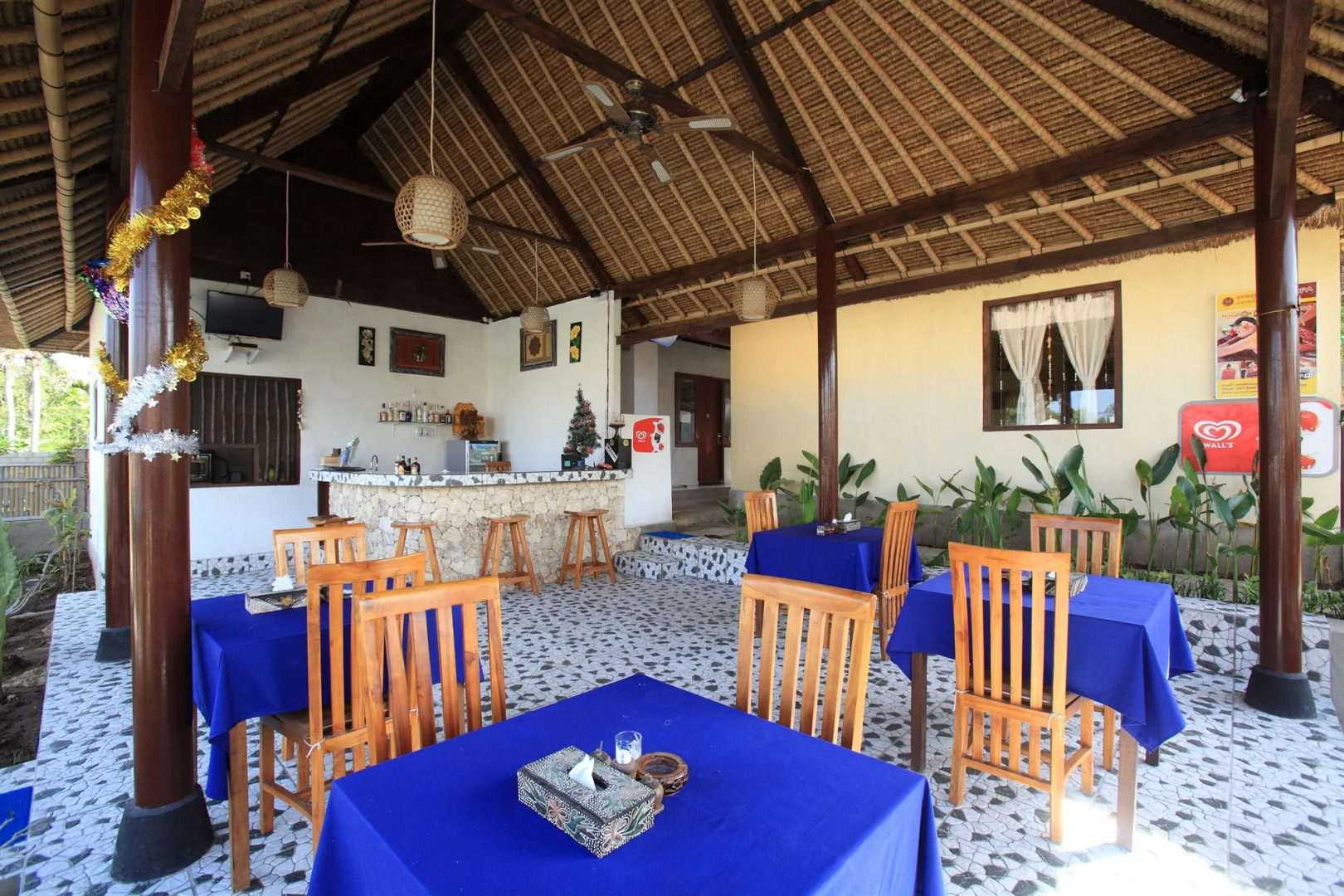 Sunset Coin Lembongan Cottage and Spa