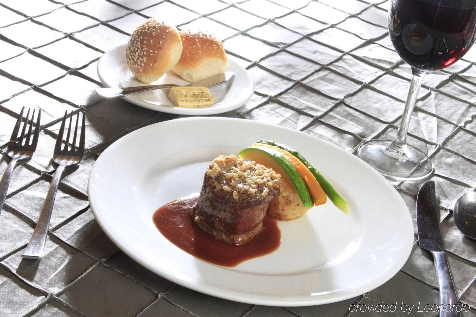 Holiday Inn Monterrey - Parque Fundidora by IHG