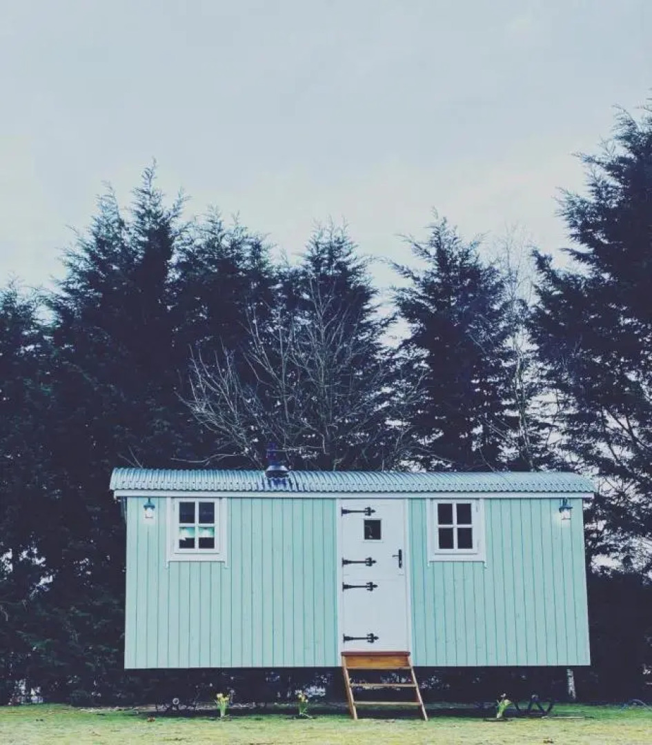 Jasmine The Shepherd Hut