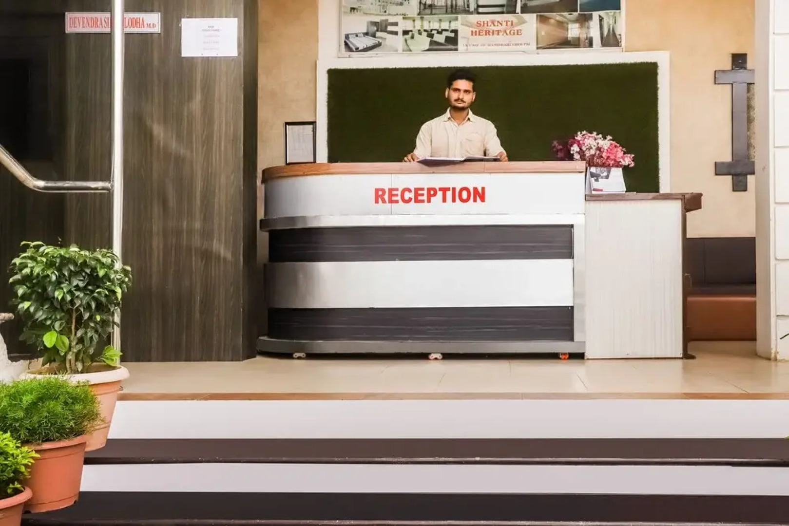 OYO 46352 Shanti Heritage