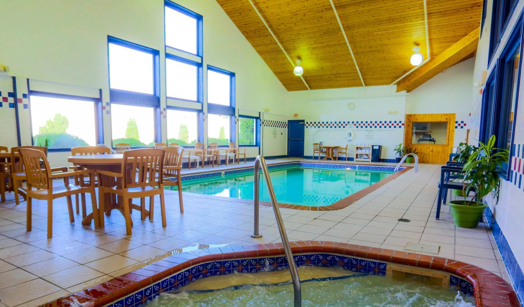 Holiday Inn Express Bemidji