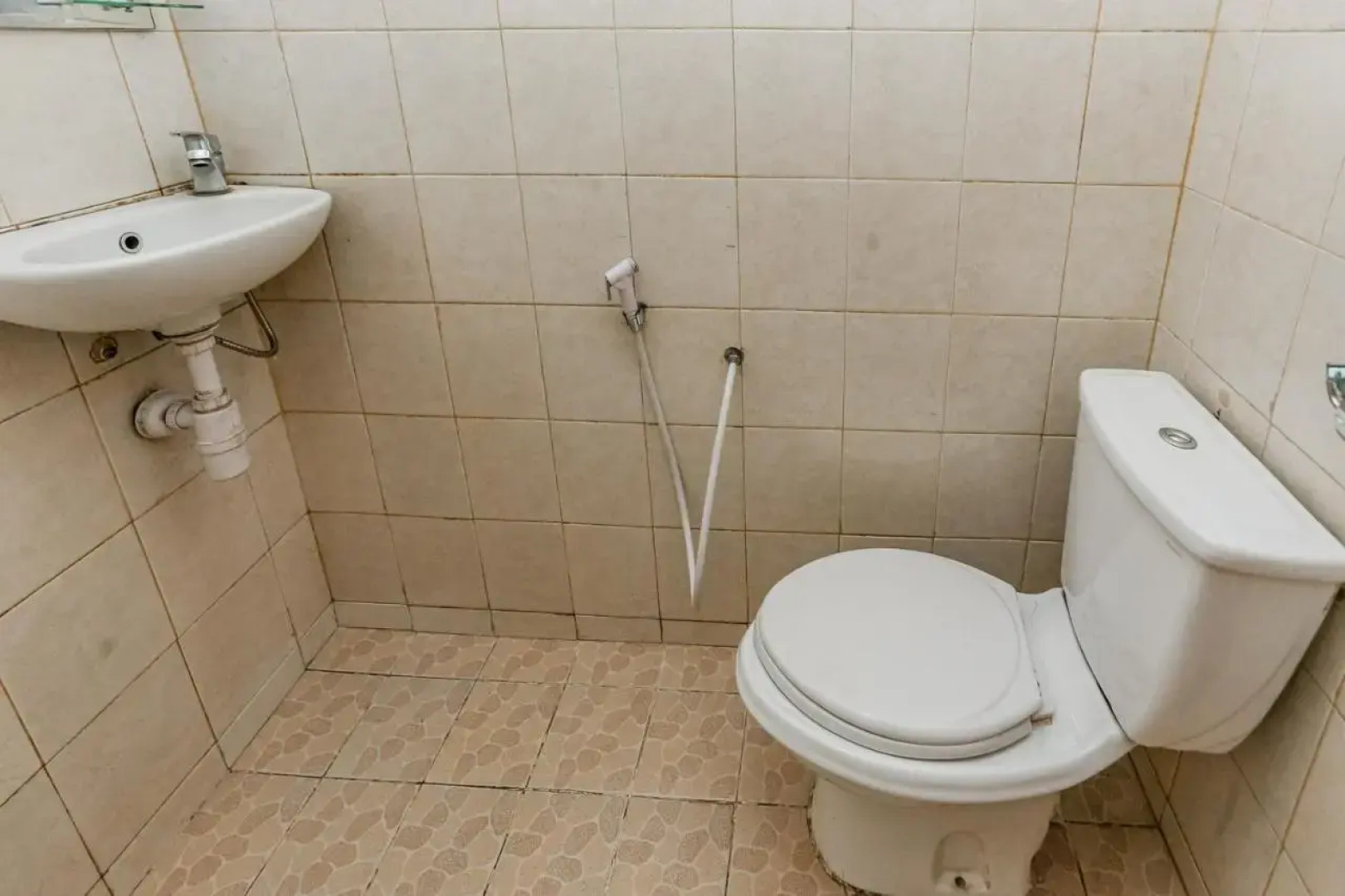 ZEN Rooms Puncak Cibogo KM 69