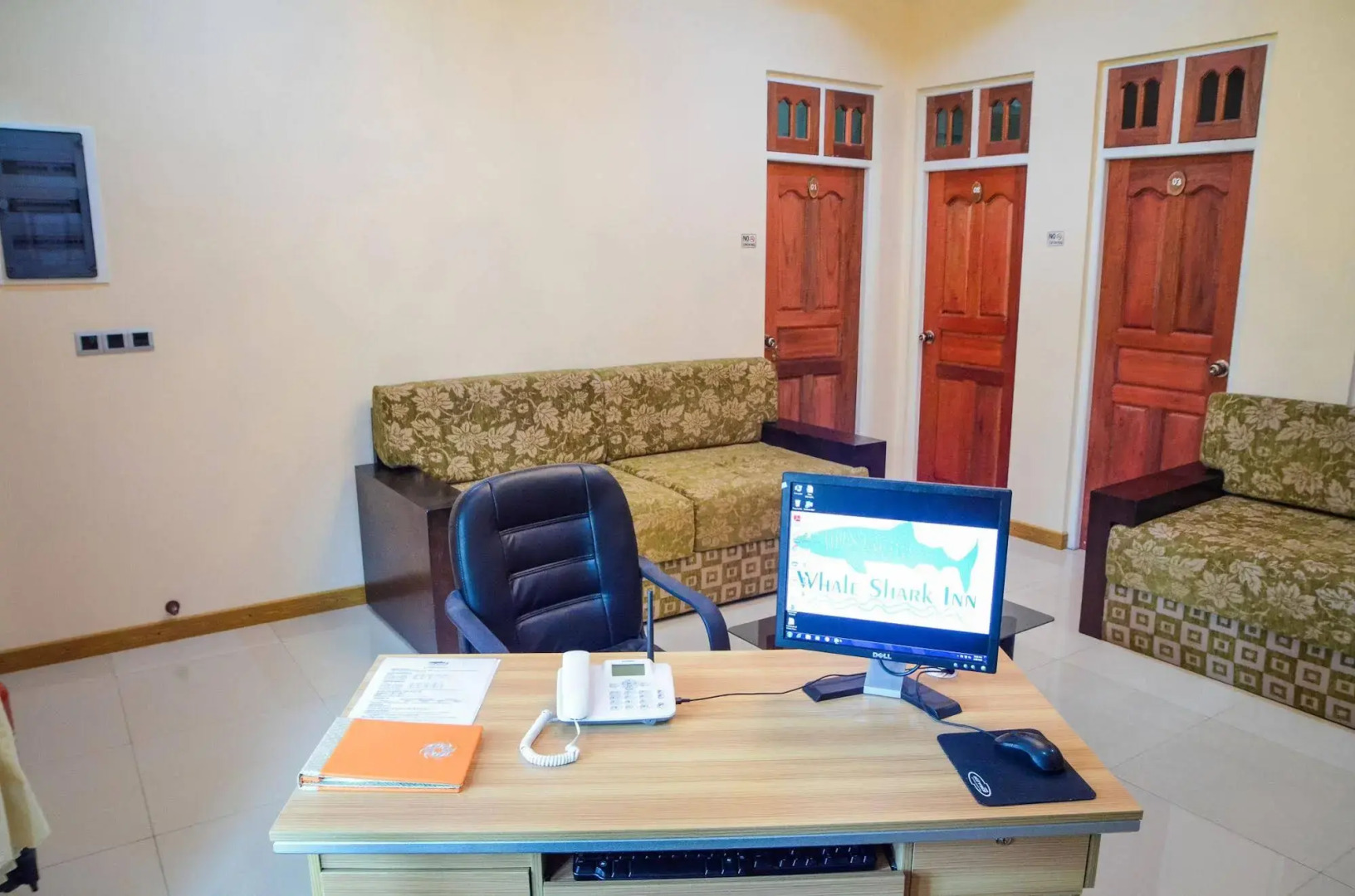 Whale Shark Inn Maldives