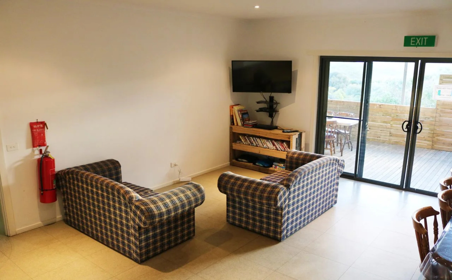 The 13th Apostle Backpackers