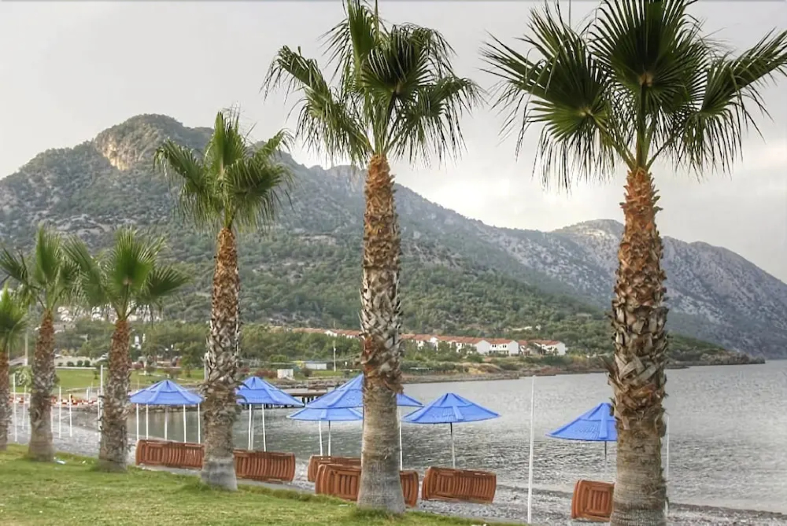 Mavi-Yesil Apart Hotel Tisan
