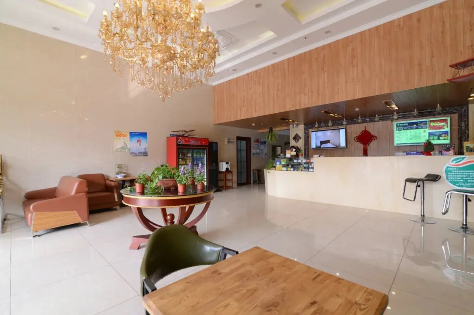 GreenTree Inn JiangSu ZhenJiang DingMao Industrial Park WoDe Square Express Hotel