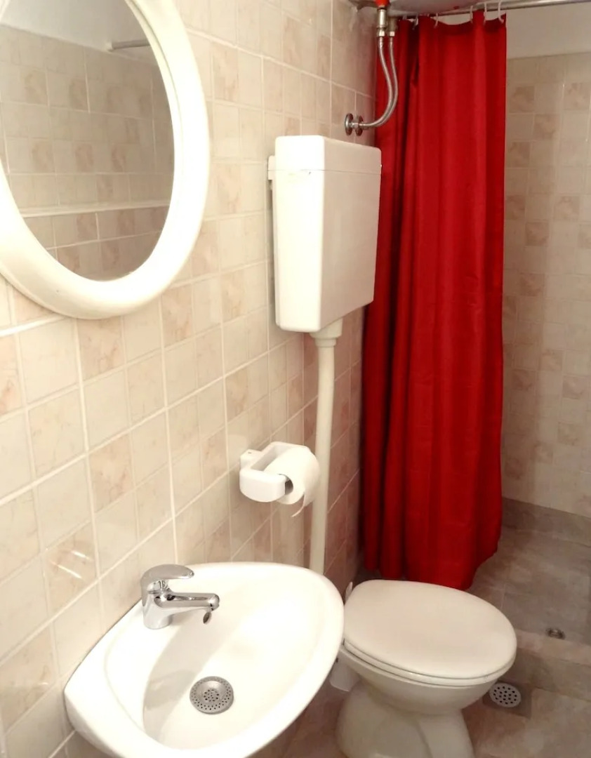 Old Center Apartments