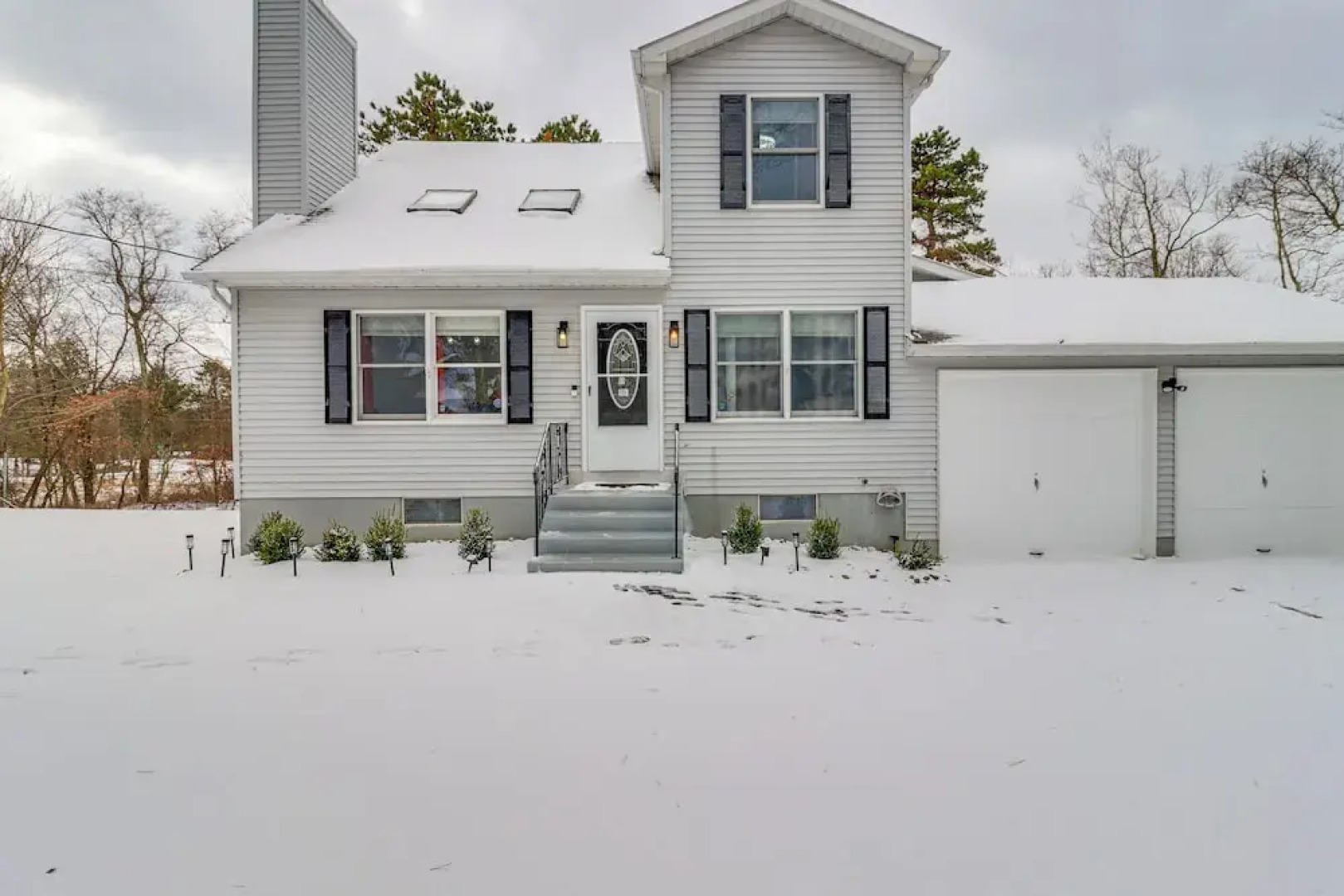 Chic Pocono Hideaway w/ Private Indoor Sauna