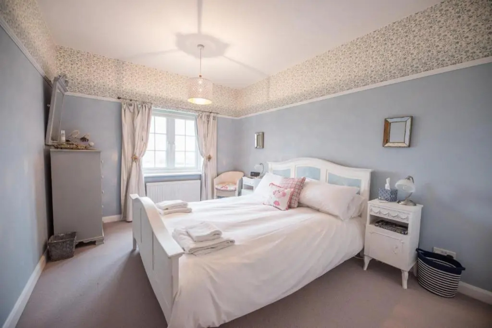 46 Ivy Cottage Air Manage Suffolk