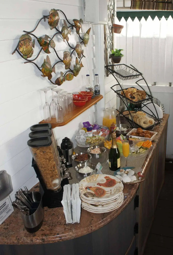 Seascape Tropical Inn - Adult Exclusive