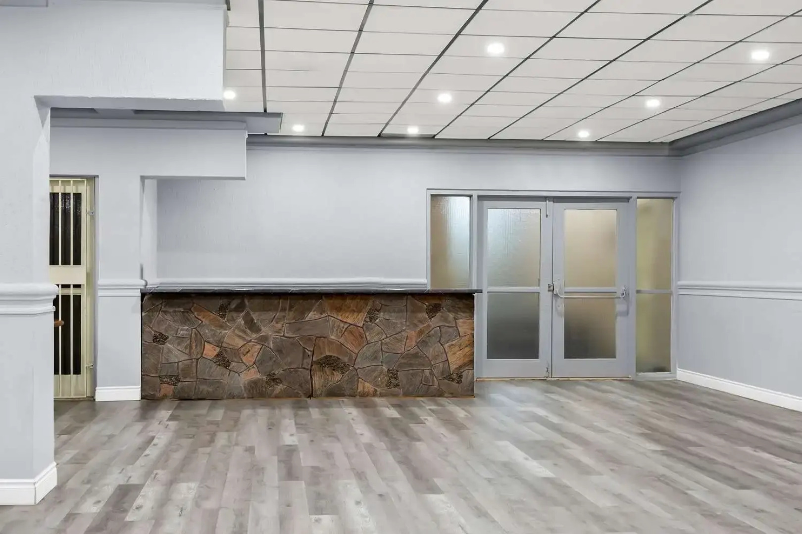 SureStay Plus by Best Western Windsor