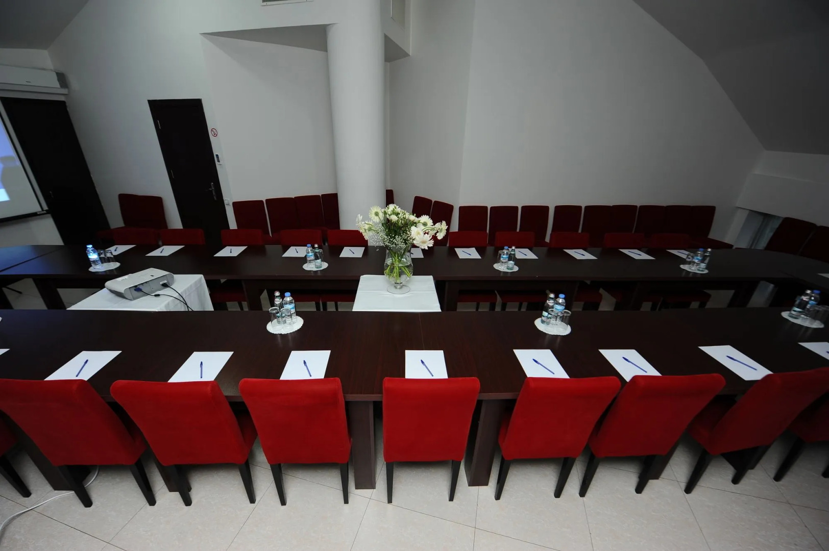 Отель «Аиси»