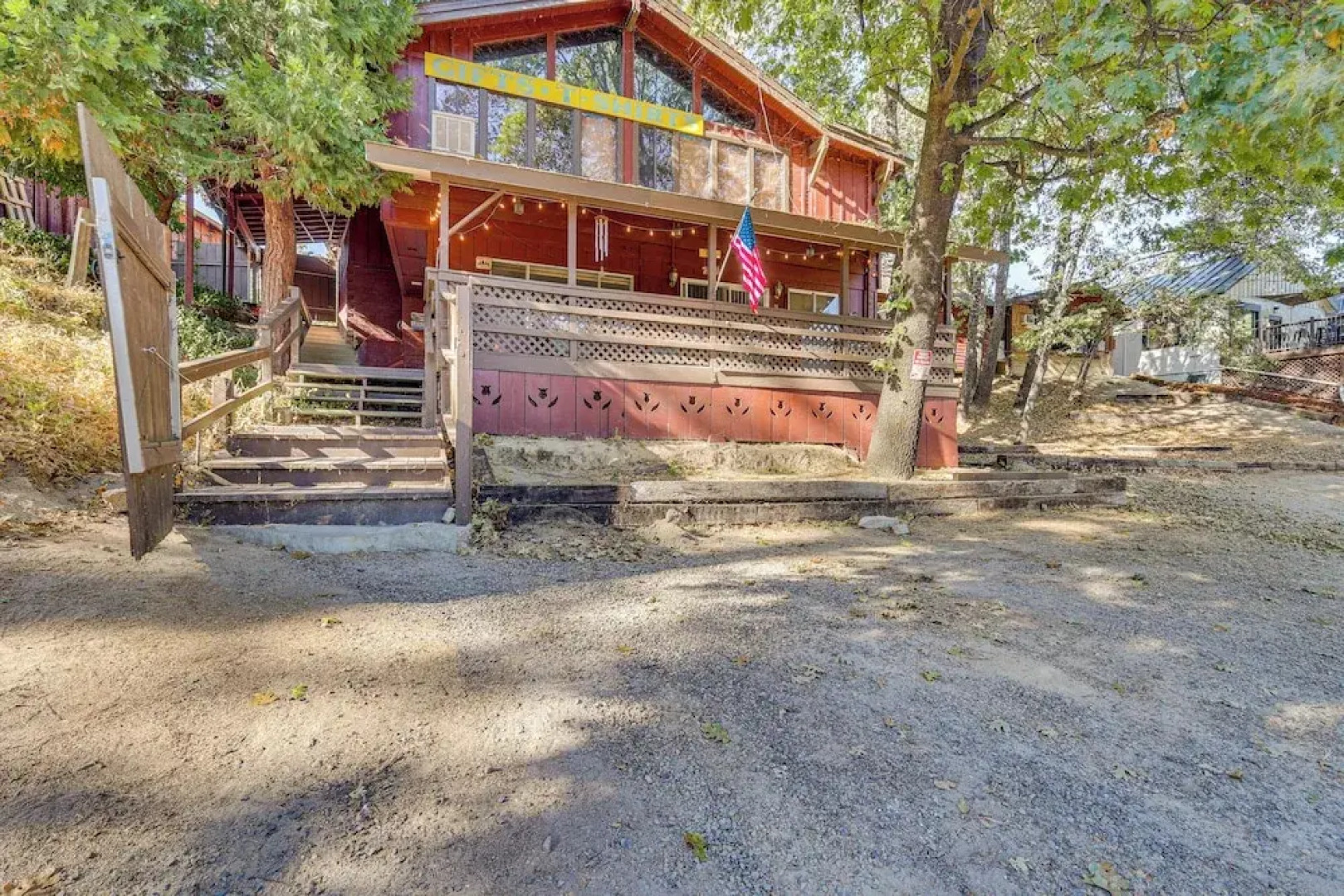 Walk to Marina: Central Bass Lake Studio w/ Deck!