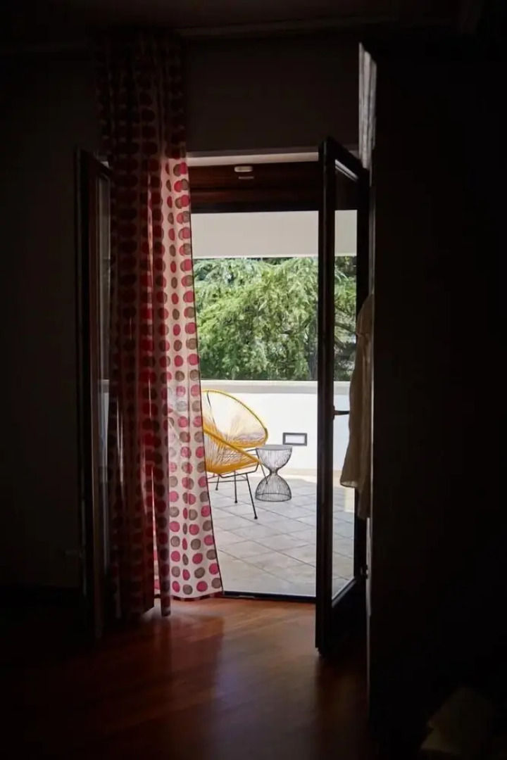 B B D Aprile Camera Glicine