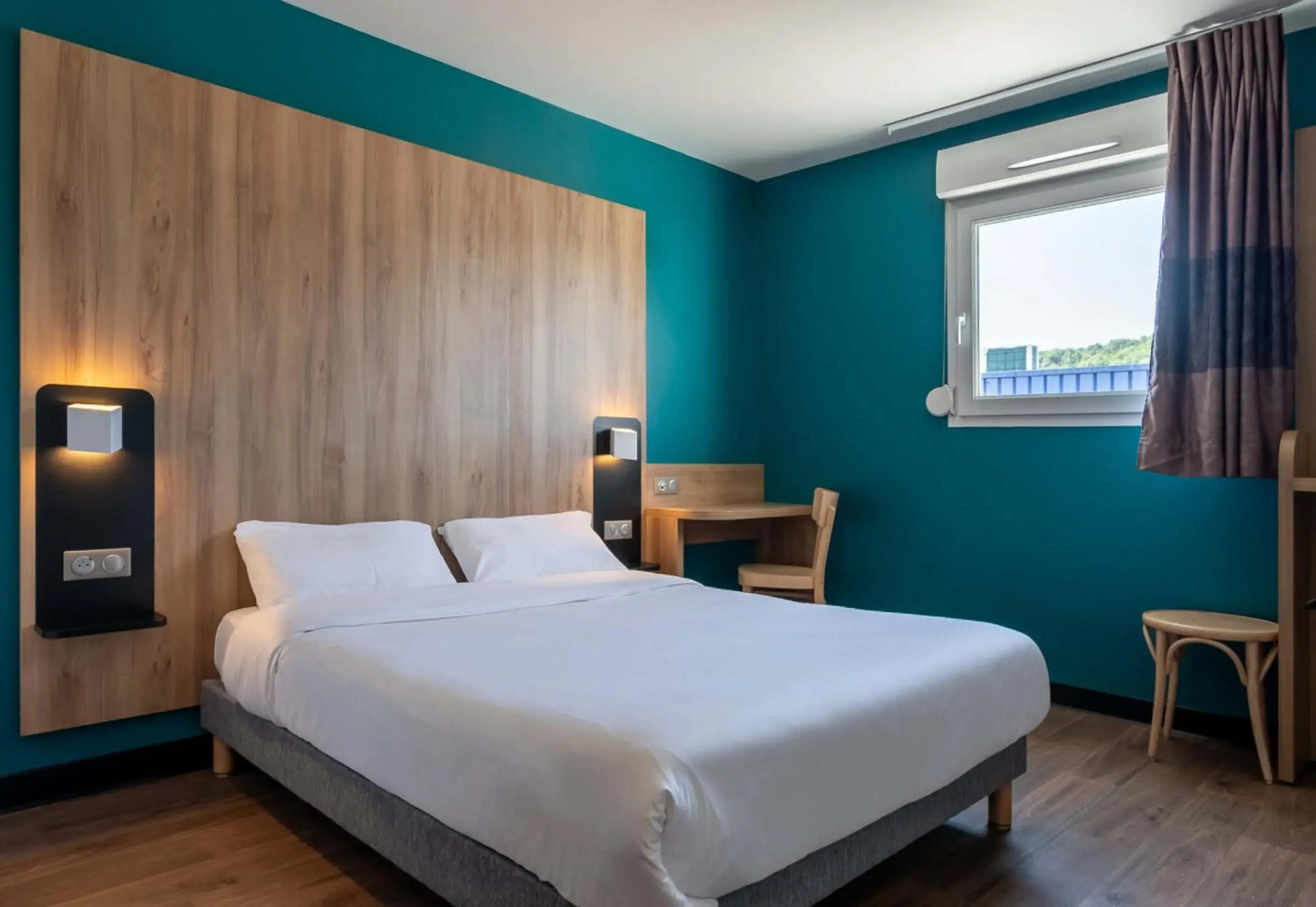 B&B HOTEL Saint-Etienne Monthieu