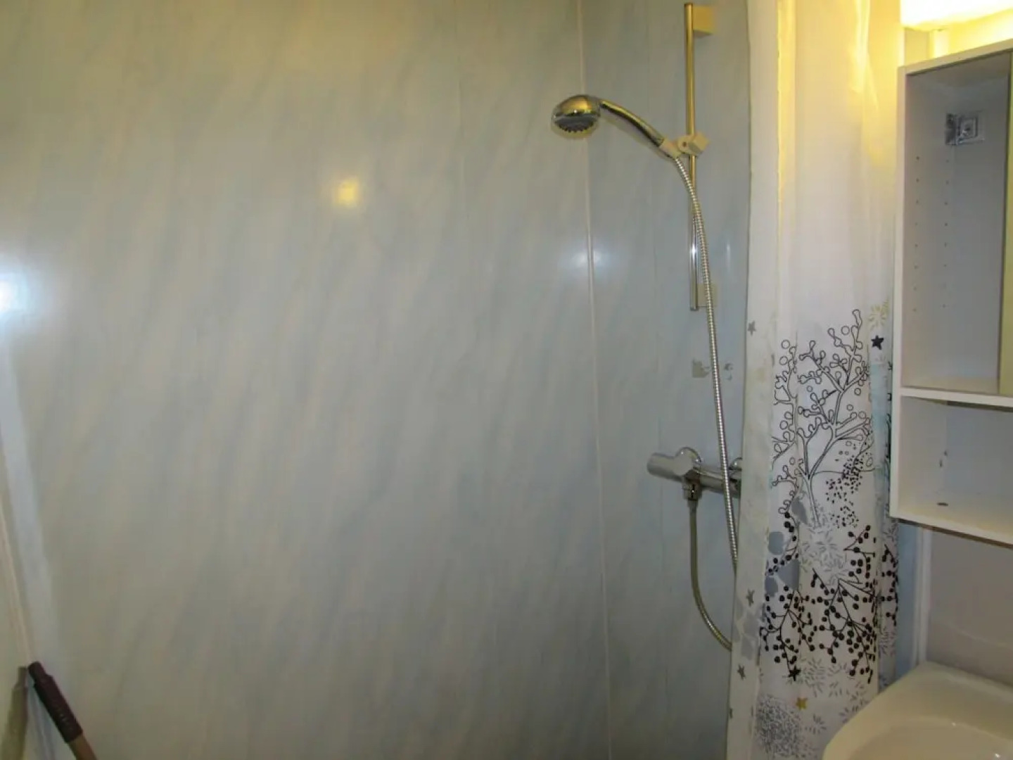 Midnattsol Batnfjord Motell og Kafe