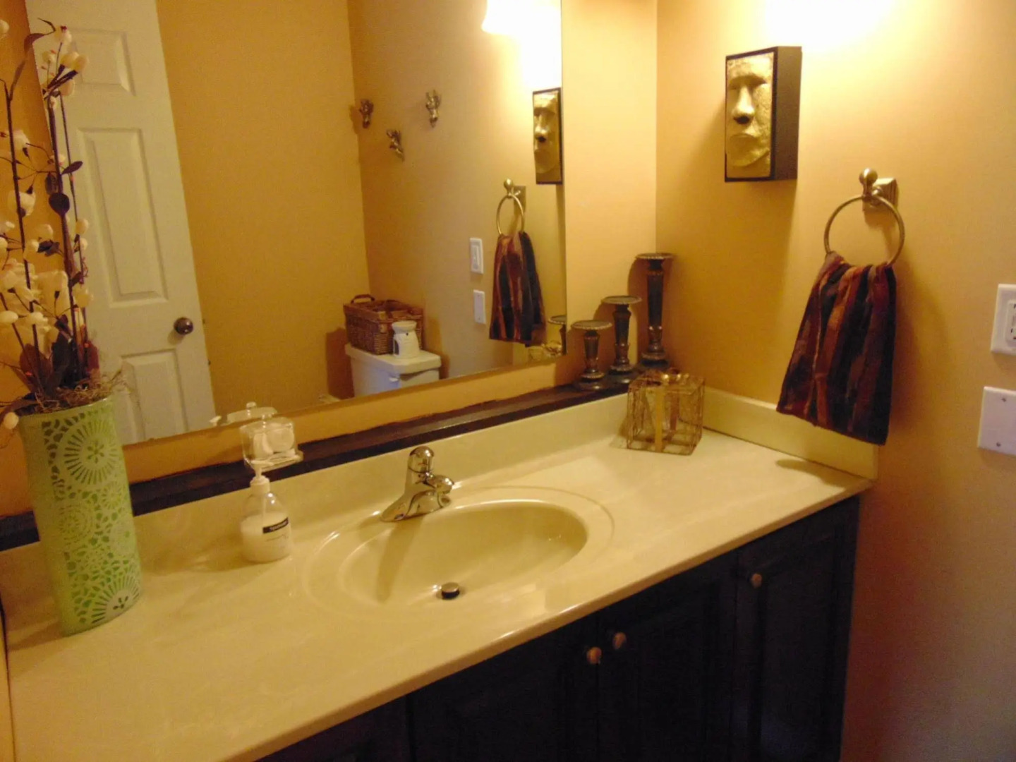 Downtown Executive Suites - Queens Road