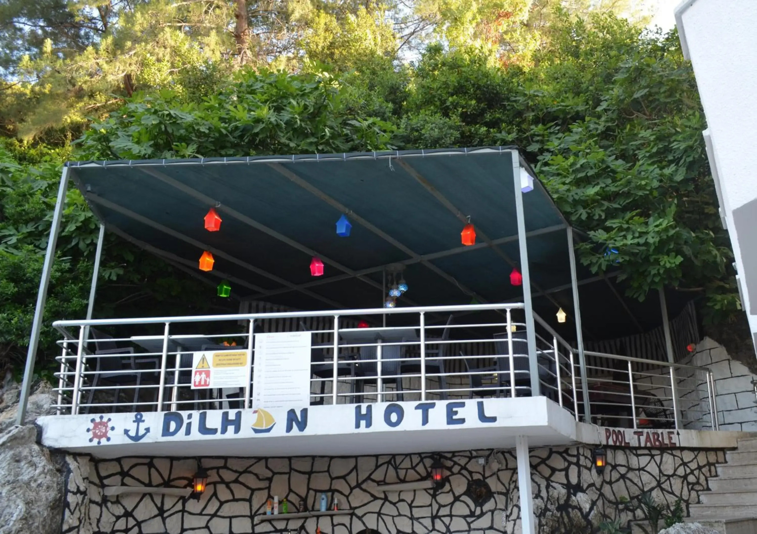 Dilhan Hotel