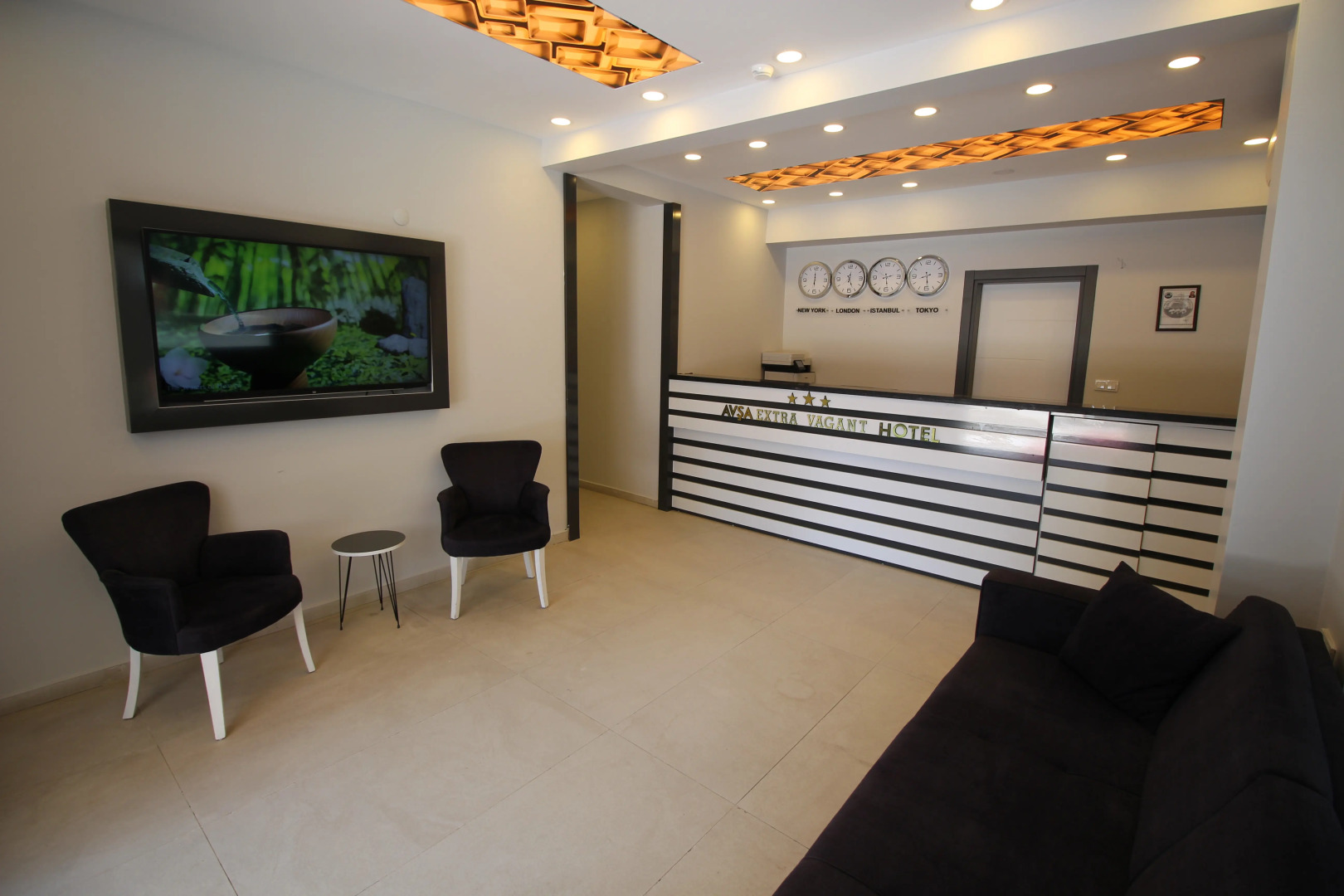 Extravagant Hotel Avsa