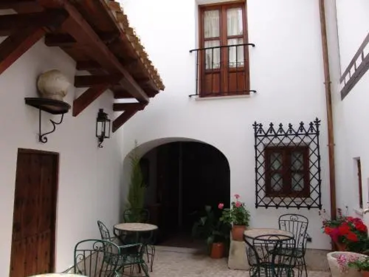 Apartamentos La Columna