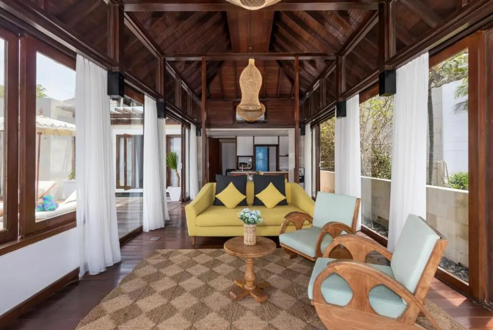 D Chandrasti Beach Villas Batu Belig