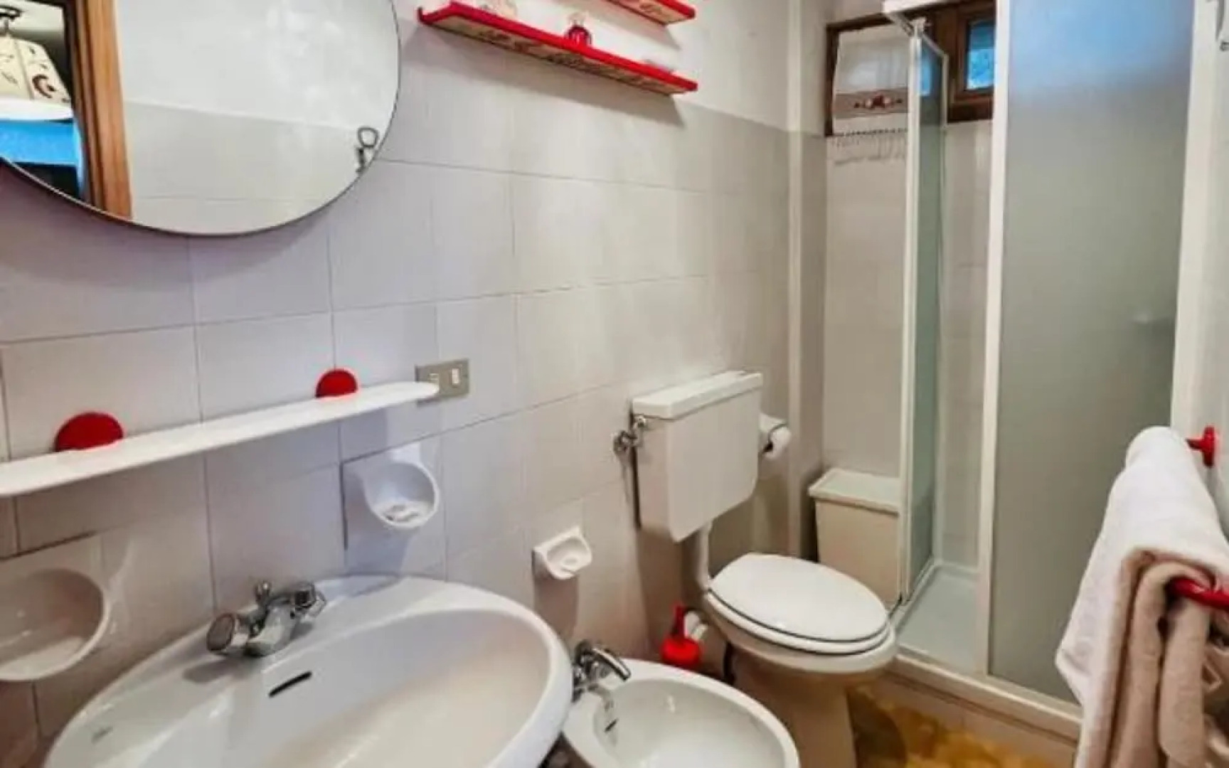 San Luigi Rooms & Apartments