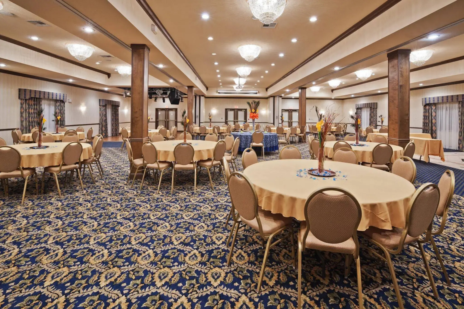 Holiday Inn Express & Suites Glenpool-Tulsa South by IHG