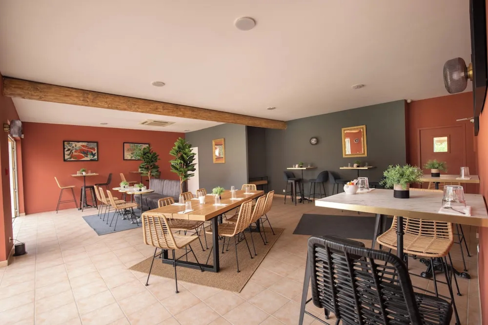 Logis Hotel La Goutte Deau