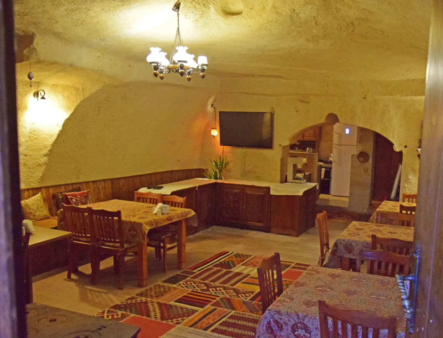 Tulip Cave Suites