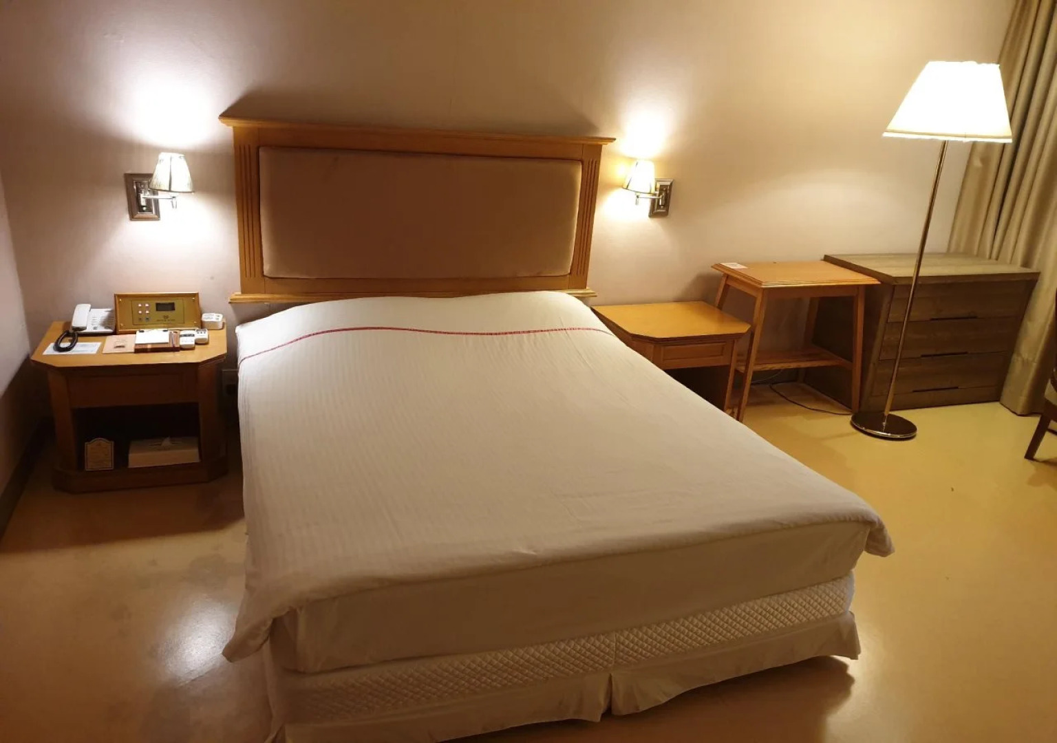 Solium Business Hotel