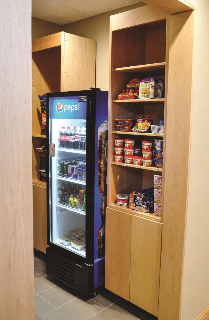 Country Inn & Suites by Radisson, Fairborn South, OH