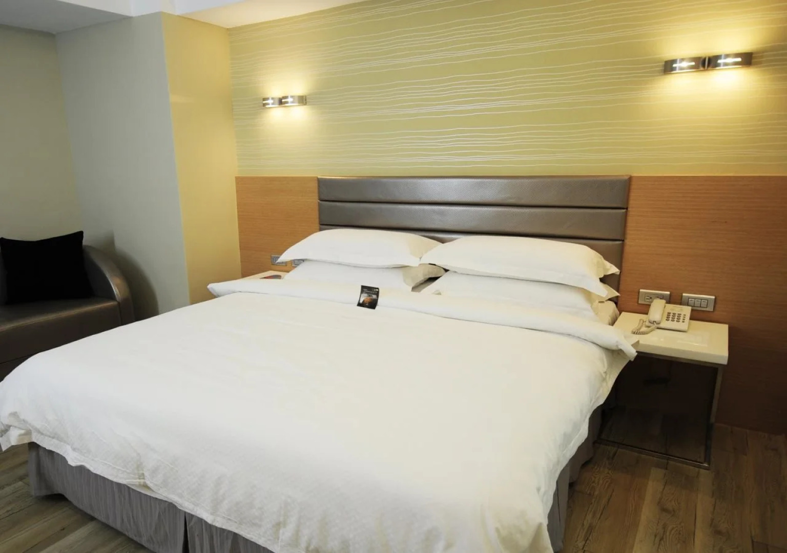 The Riverside Hotel Esthetics