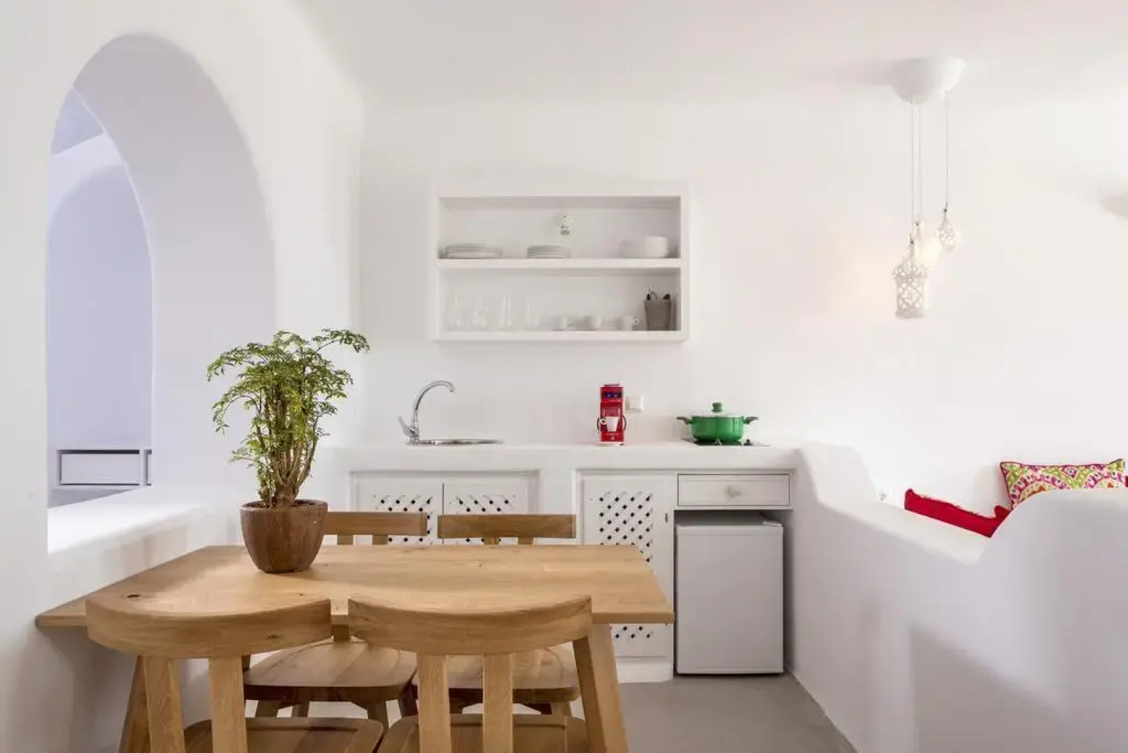 Skyfall Suites - Adults Only