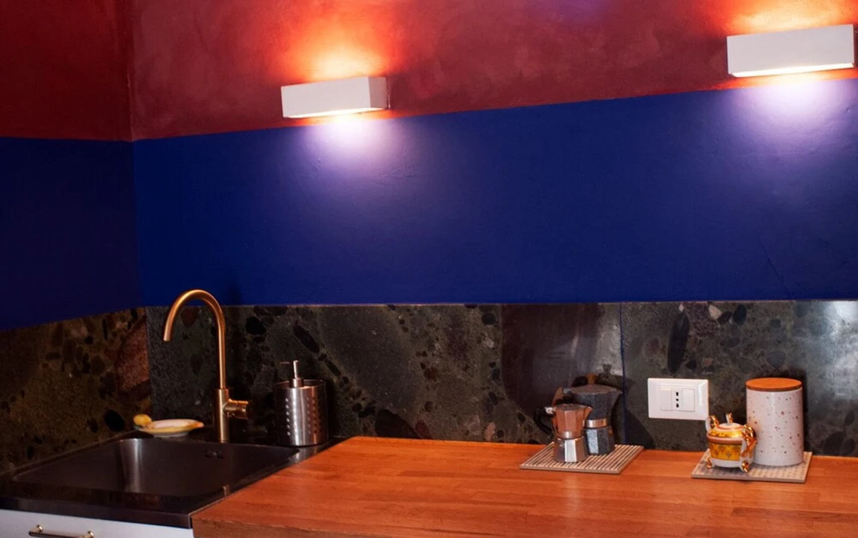 Tranquil House 160 Meters From the Beach