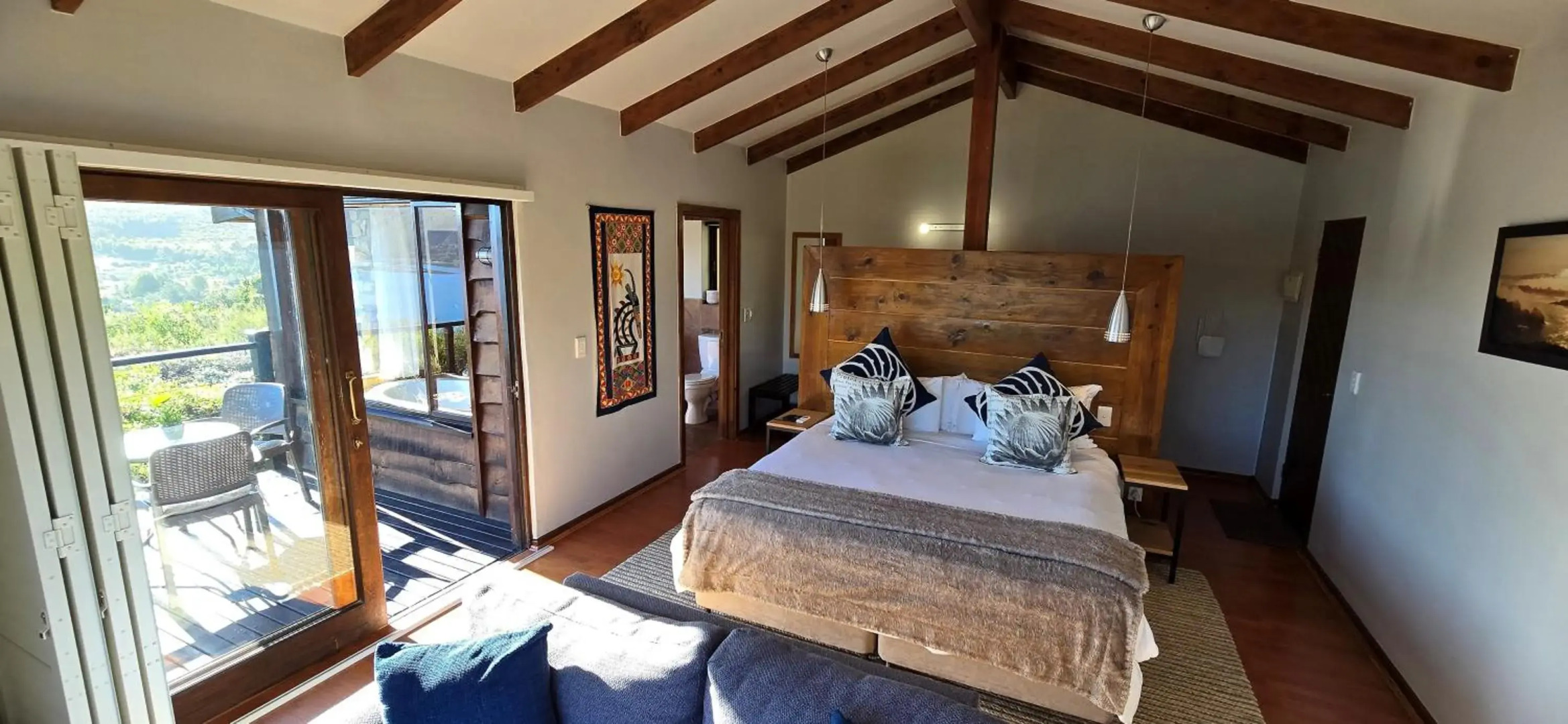 Elephant Hide of Knysna Guest Lodge