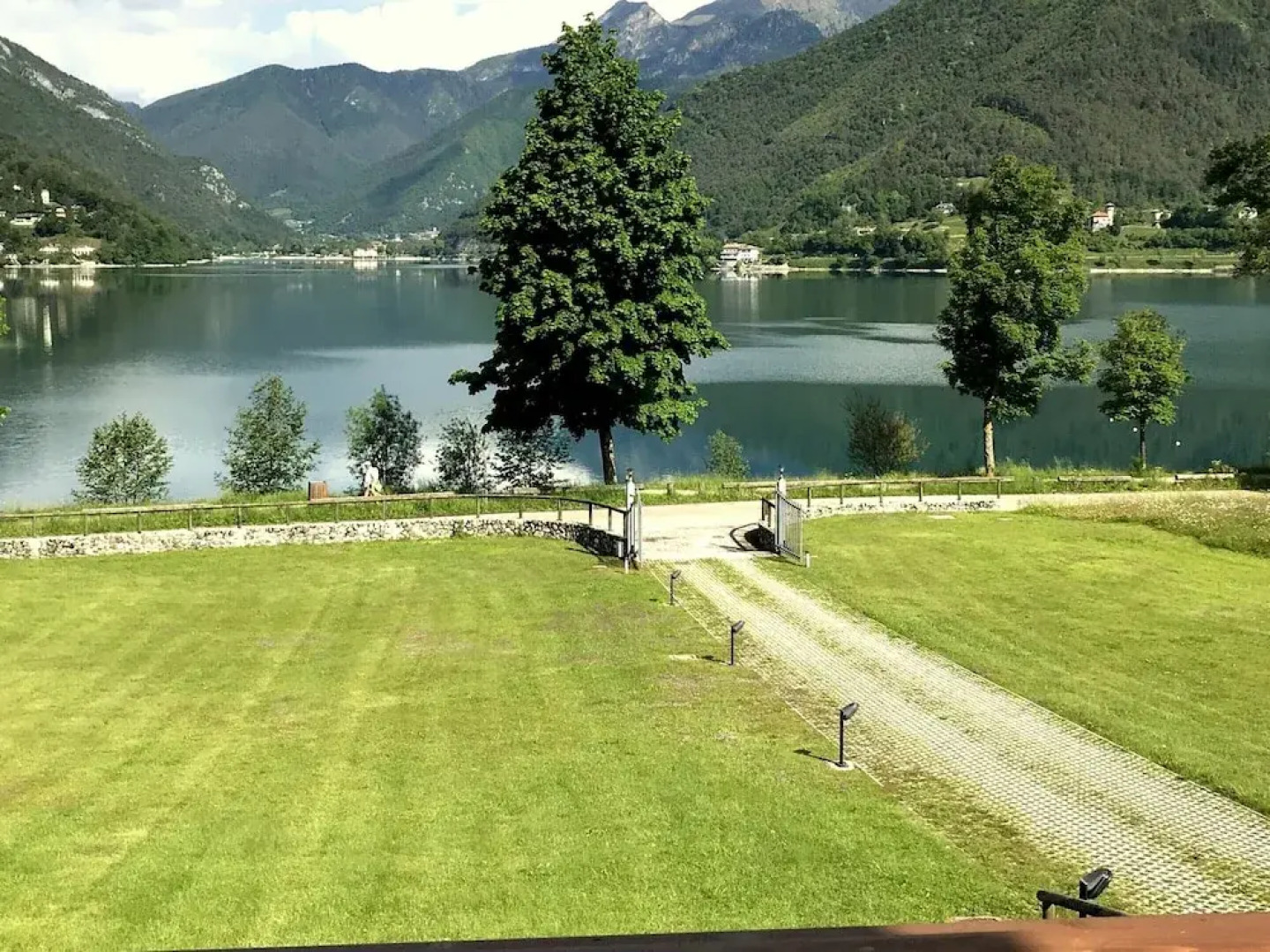 Scenic Holiday Home in Ledro near Spiggia Besta Lido