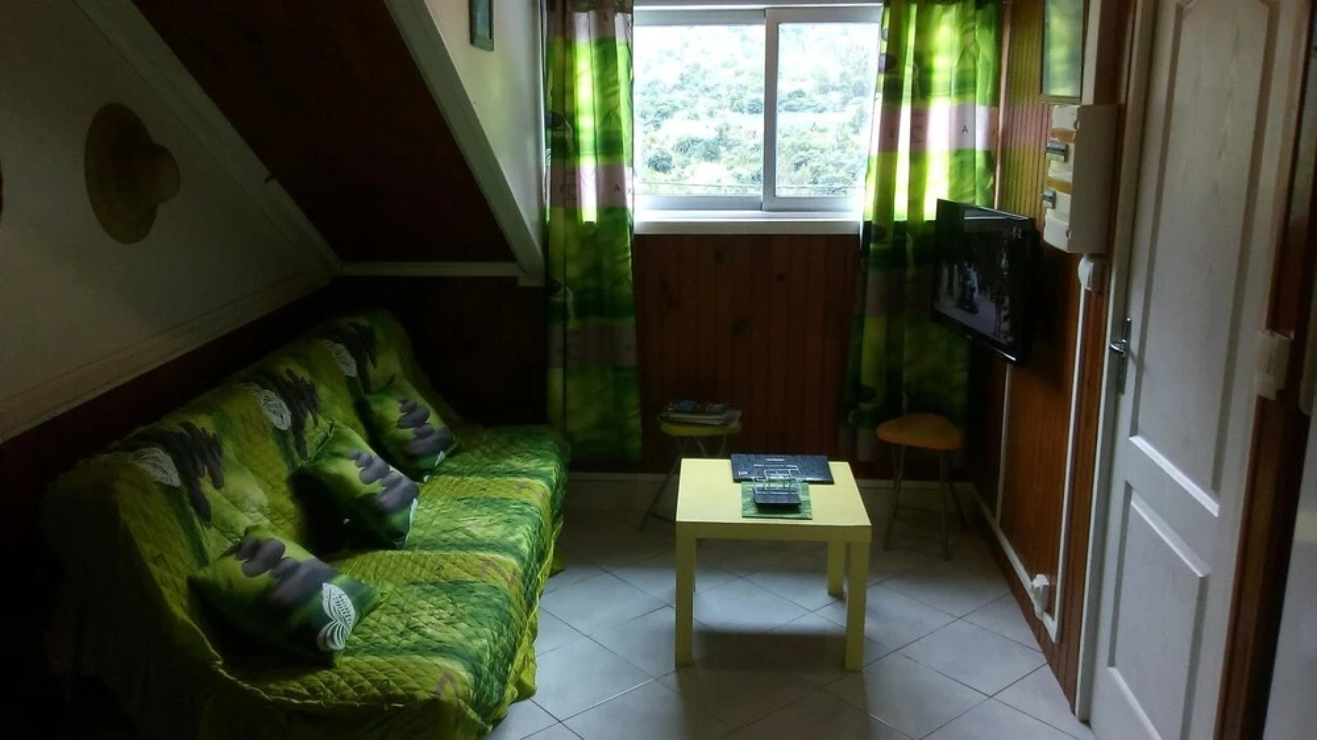 Apartment With 2 Bedrooms in Cilaos, With Wonderful Mountain View, Enc