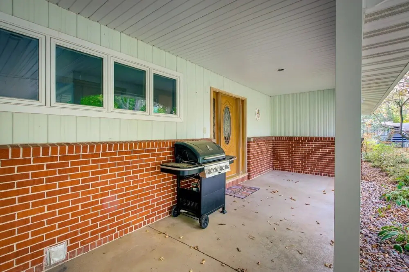 Charming Clintonville Retreat - Relax & Kayak!