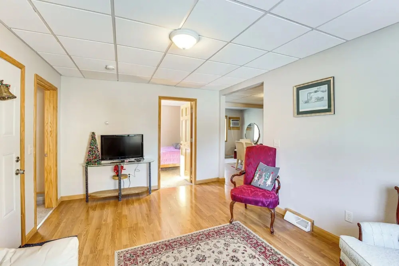 1 Mi to Downtown: Welcoming Winona Duplex