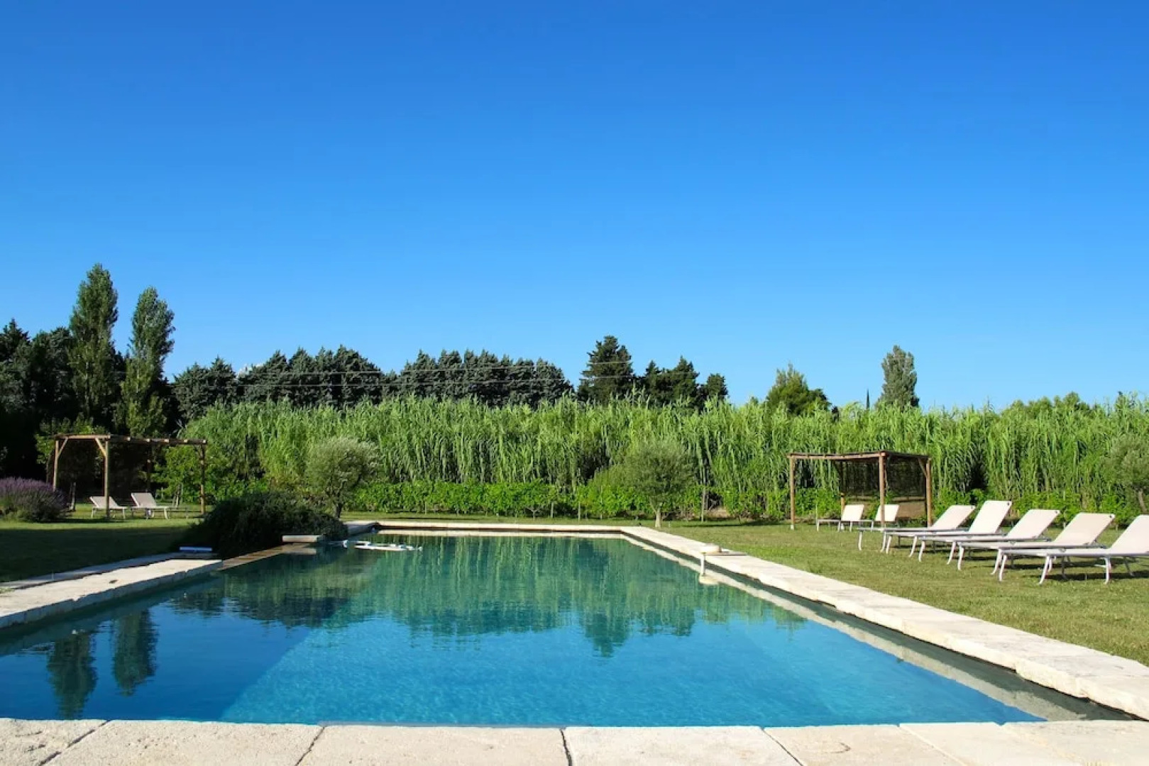 La Garance En Provence