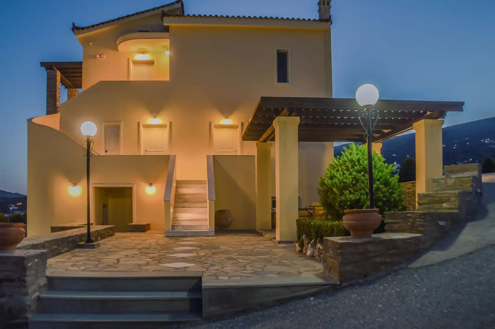 Villa View Studios