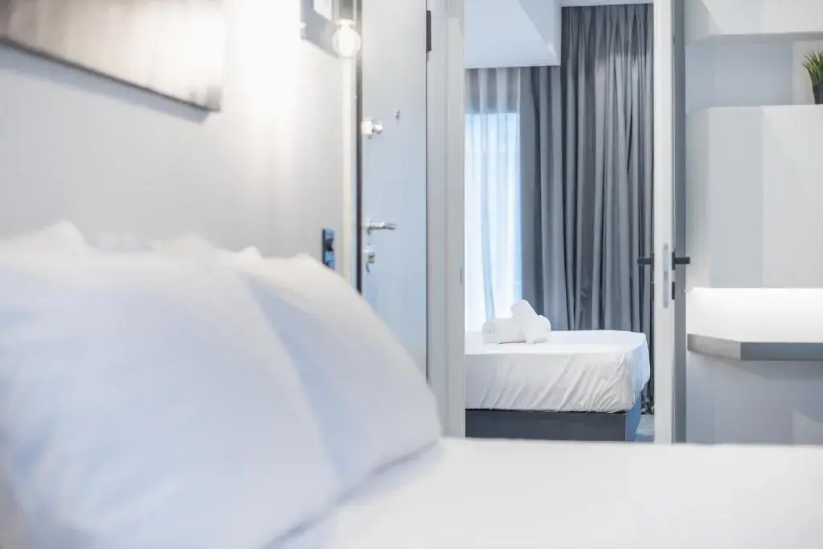 The Asprogeraka - self check-in rooms