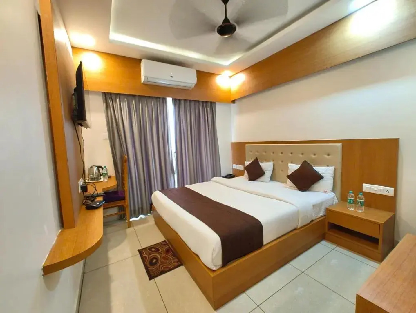 Hotel Ashok Royal