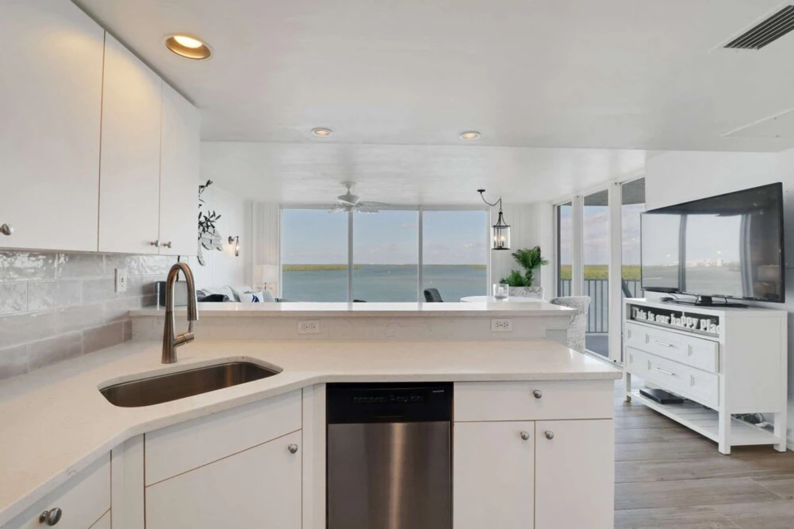 Lovers Key Resort 504