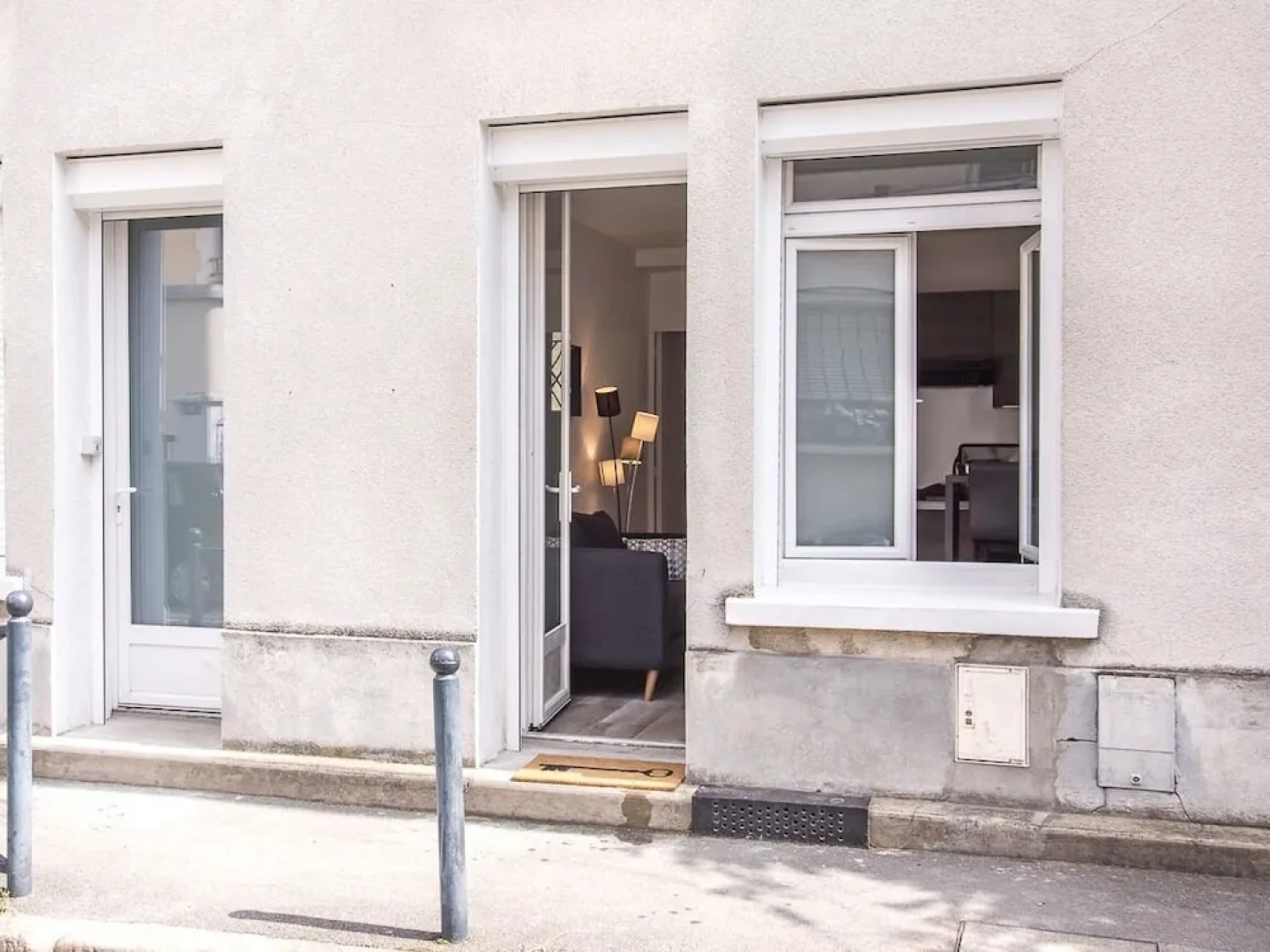 La Cle des Expos "In Paris"