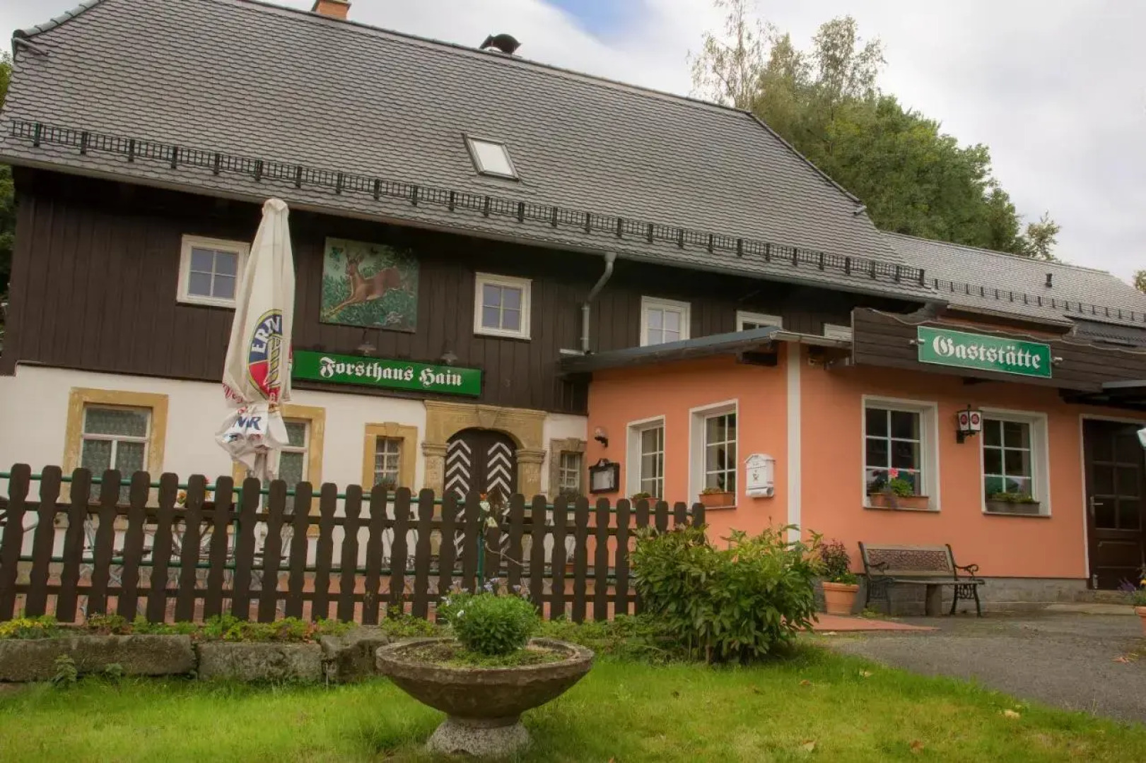 Restaurant & Pension Forsthaus Hain