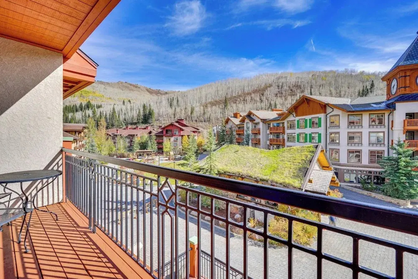 Ski-in/ Out Solitude Ski Village Condo w/ Hot Tub